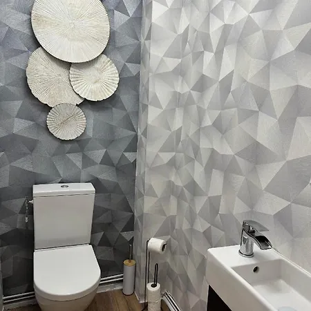 Cathedral Hypercenter 3 Min Train Station * رانس